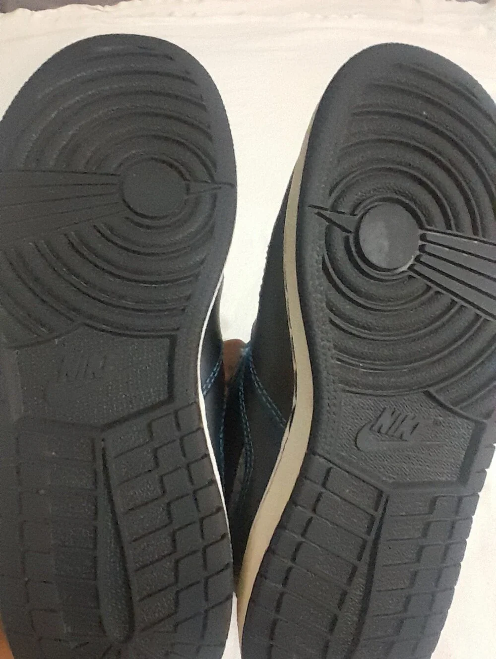 Jordan Kids' Black & Gray Basketball Sneakers
